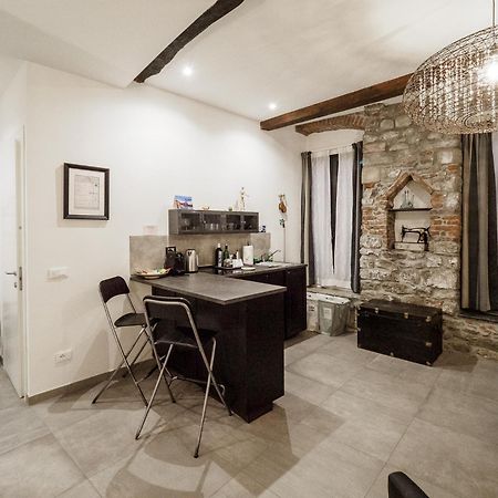 Camaella Luxury Studio Вернаца Екстериор снимка