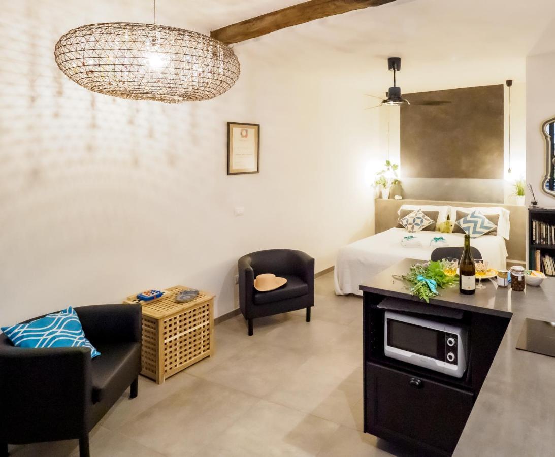 Camaella Luxury Studio Вернаца Екстериор снимка